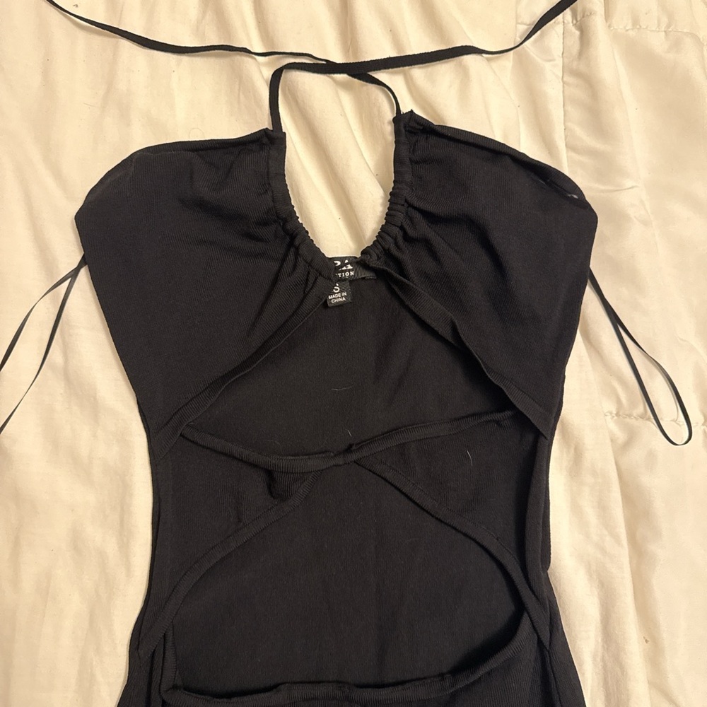 Hera Collection Black Sleeveless Cut Out Bodysuit